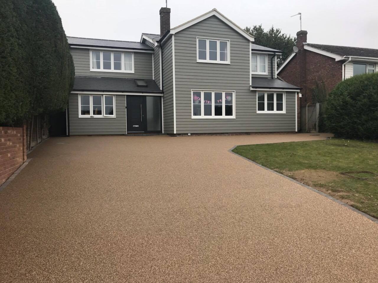 How Much Does a Resin Bound Driveway Cost? - Ace Resin